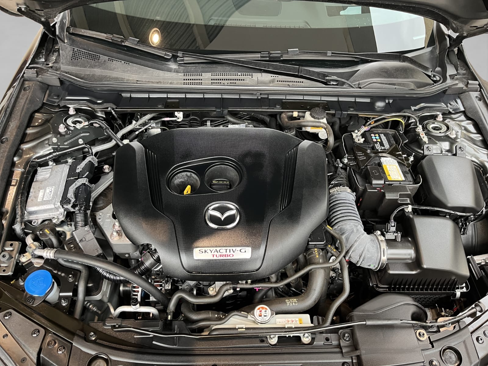 2025 Mazda MAZDA 3 5P HATCHBACK SIGNATURE L42.5T AUT