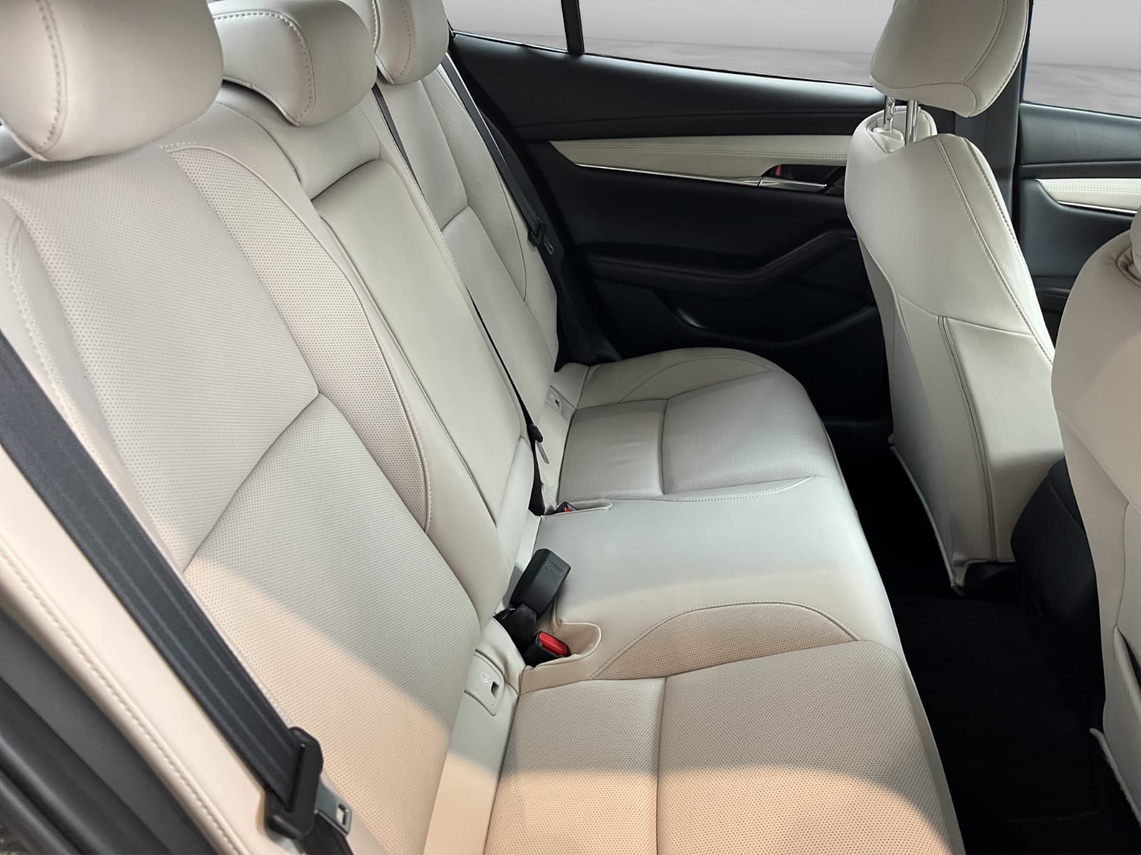 2025 Mazda MAZDA 3 4P SEDAN SIGNATURE L42.5T AUT