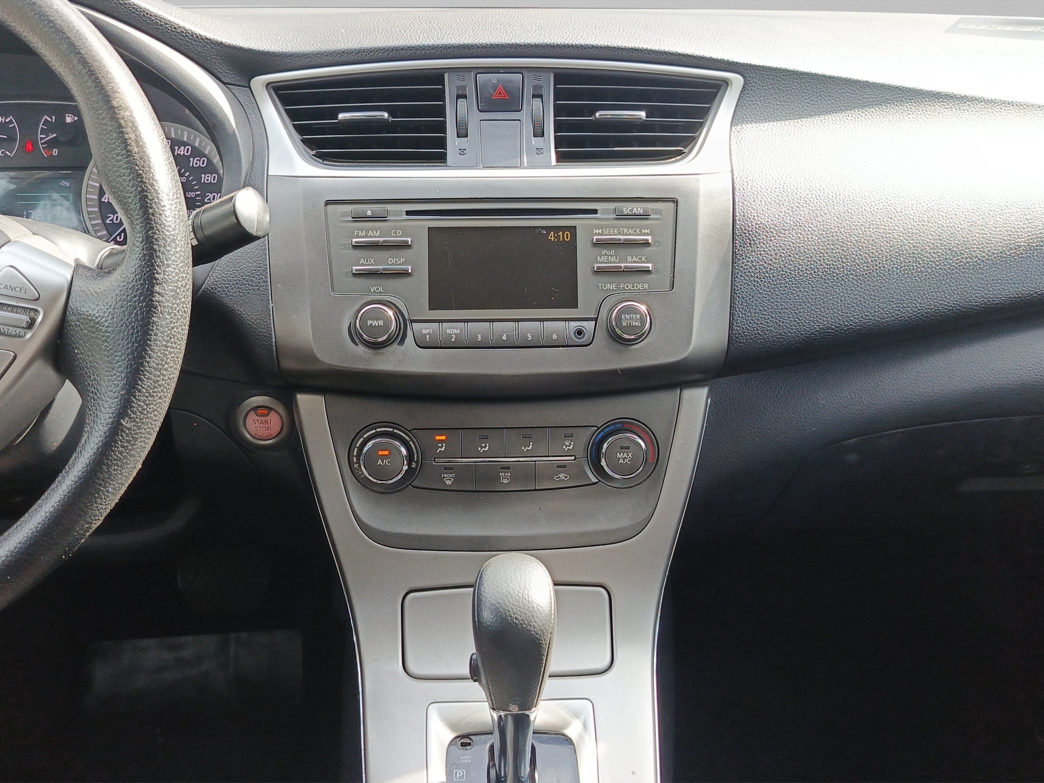 2015 Nissan SENTRA 4 PTS ADVANCE AAC F NIEBLA RA-16CVT
