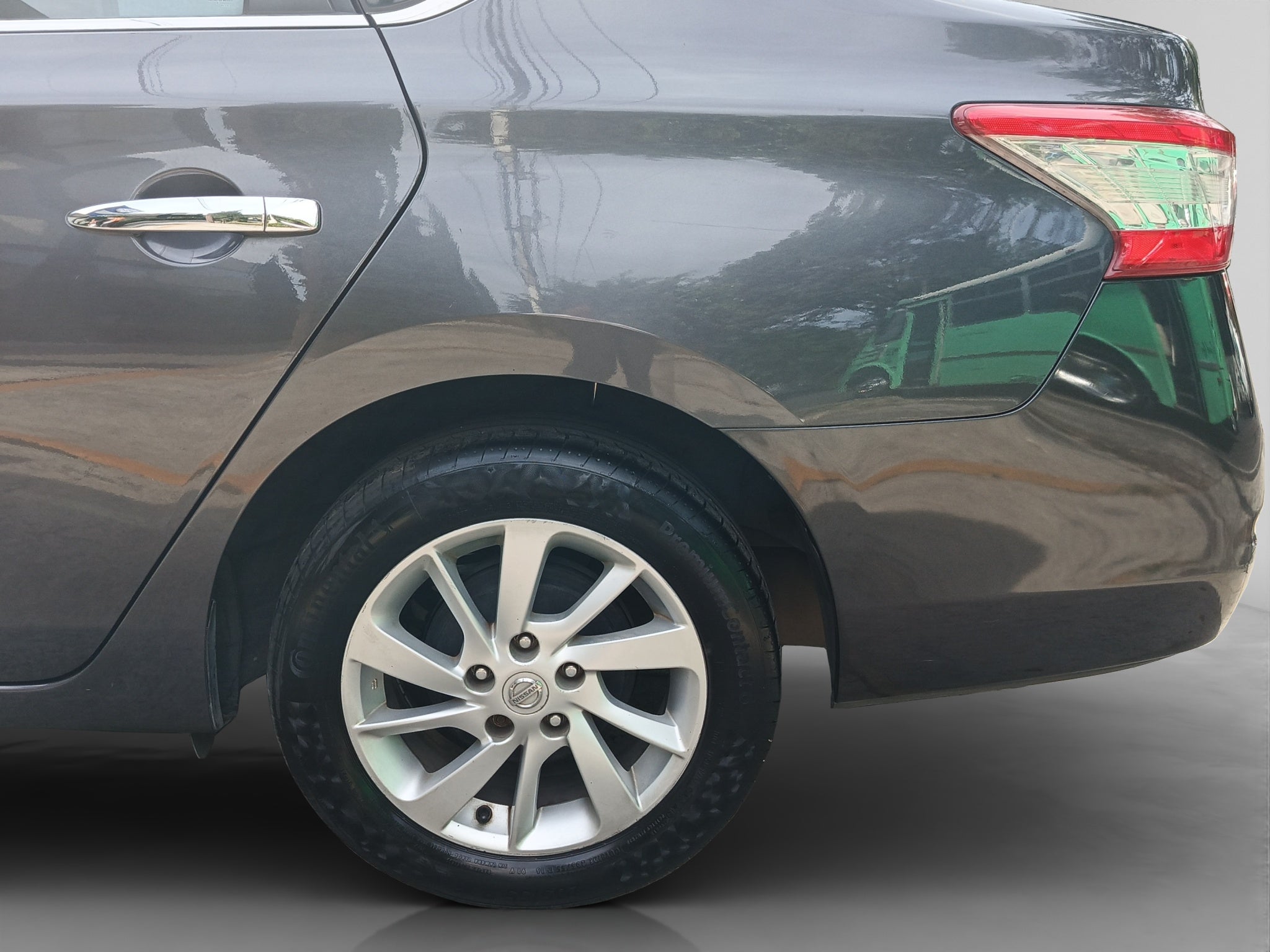 2015 Nissan SENTRA 4 PTS ADVANCE AAC F NIEBLA RA-16CVT