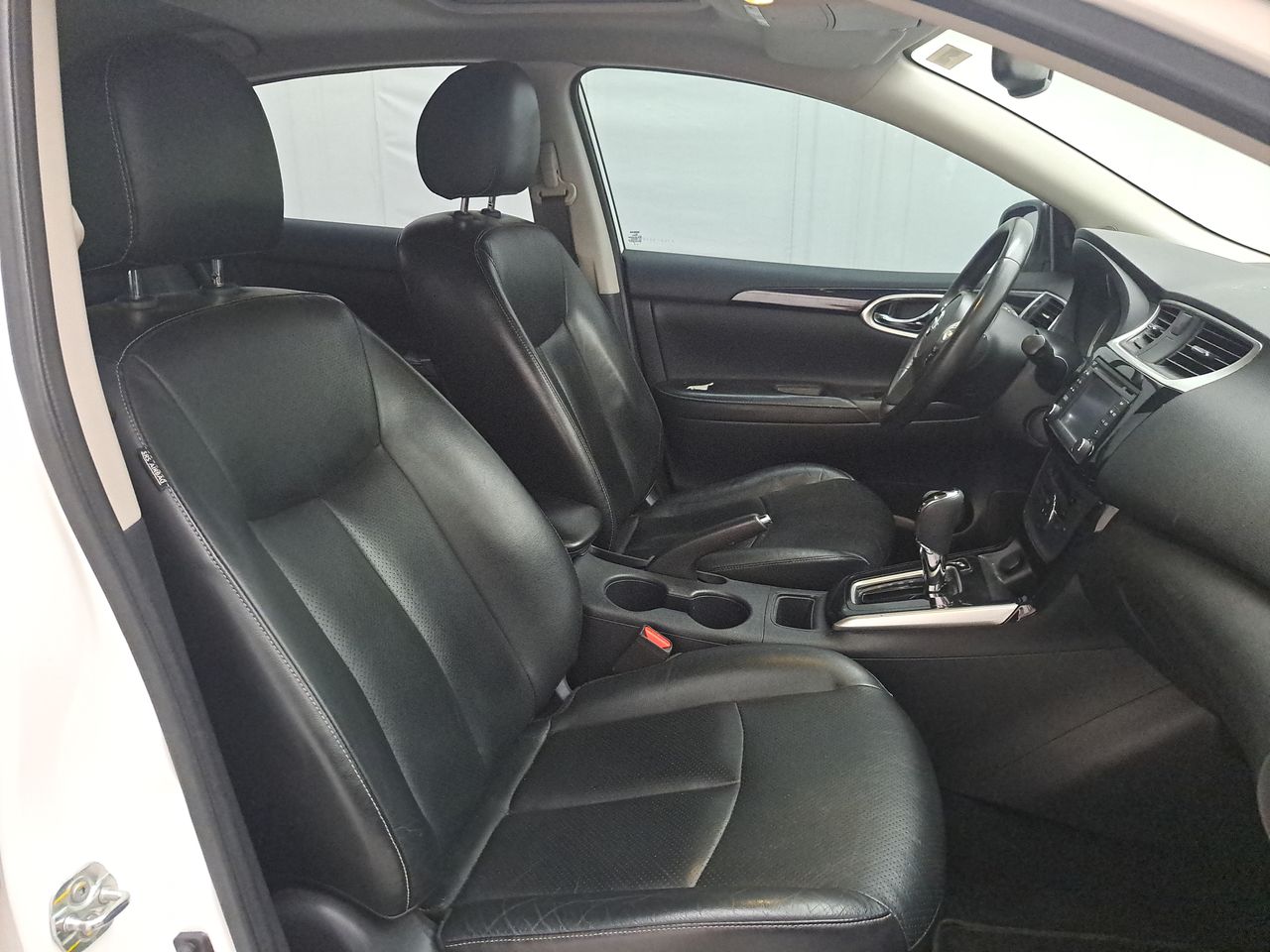 2018 Nissan SENTRA 4 PTS EXCLUSIVE CVT AAC AUT GPS PIEL QC F LED RA-17