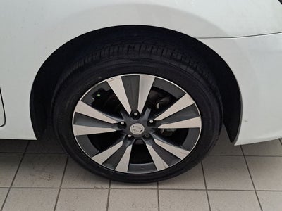 2018 Nissan SENTRA 4 PTS EXCLUSIVE CVT AAC AUT GPS PIEL QC F LED RA-17