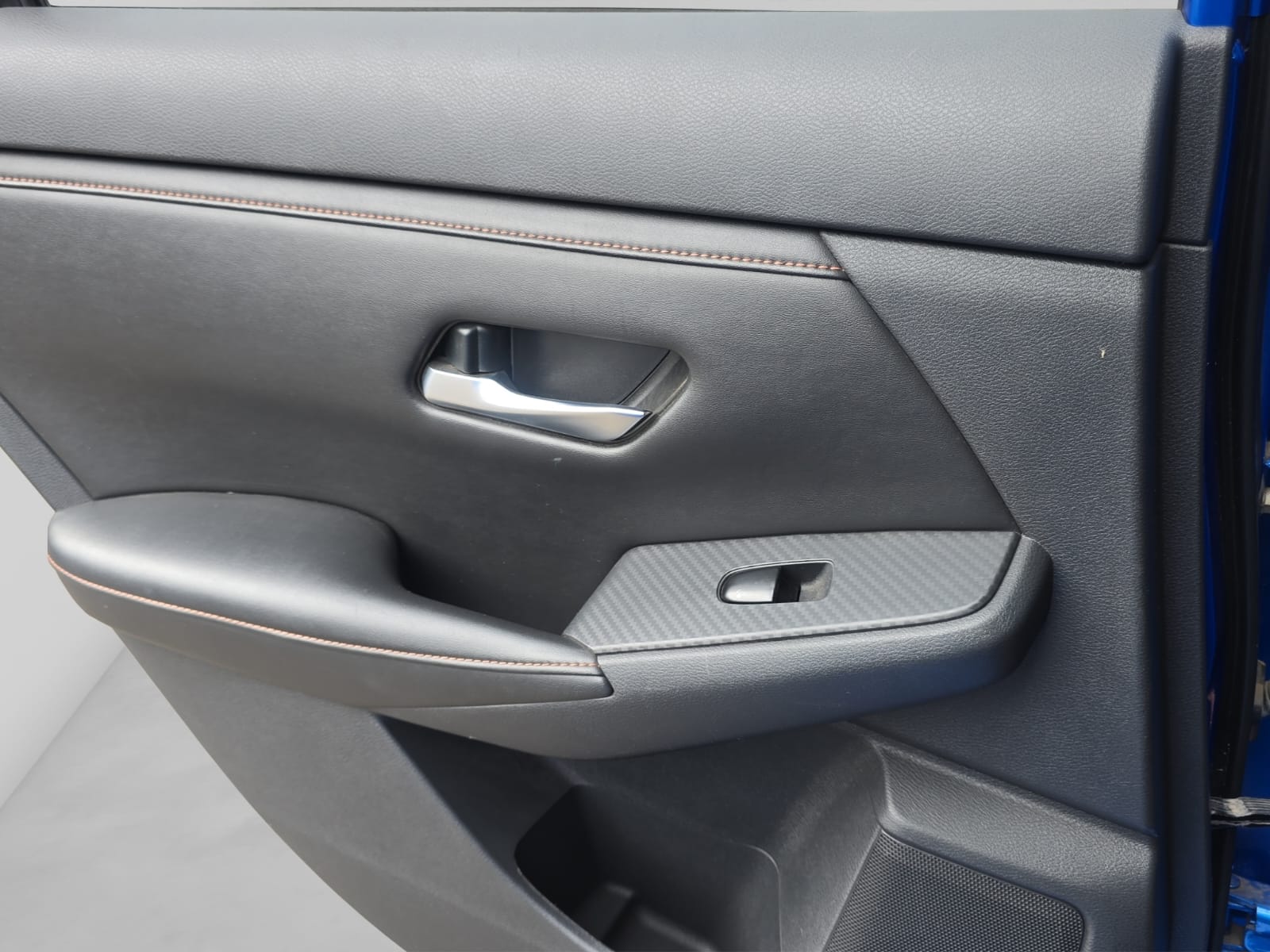 2021 Nissan SENTRA 4 PTS SR TA AAC ASTOS DEPORTIVOS BOSE QC F LED RA-18