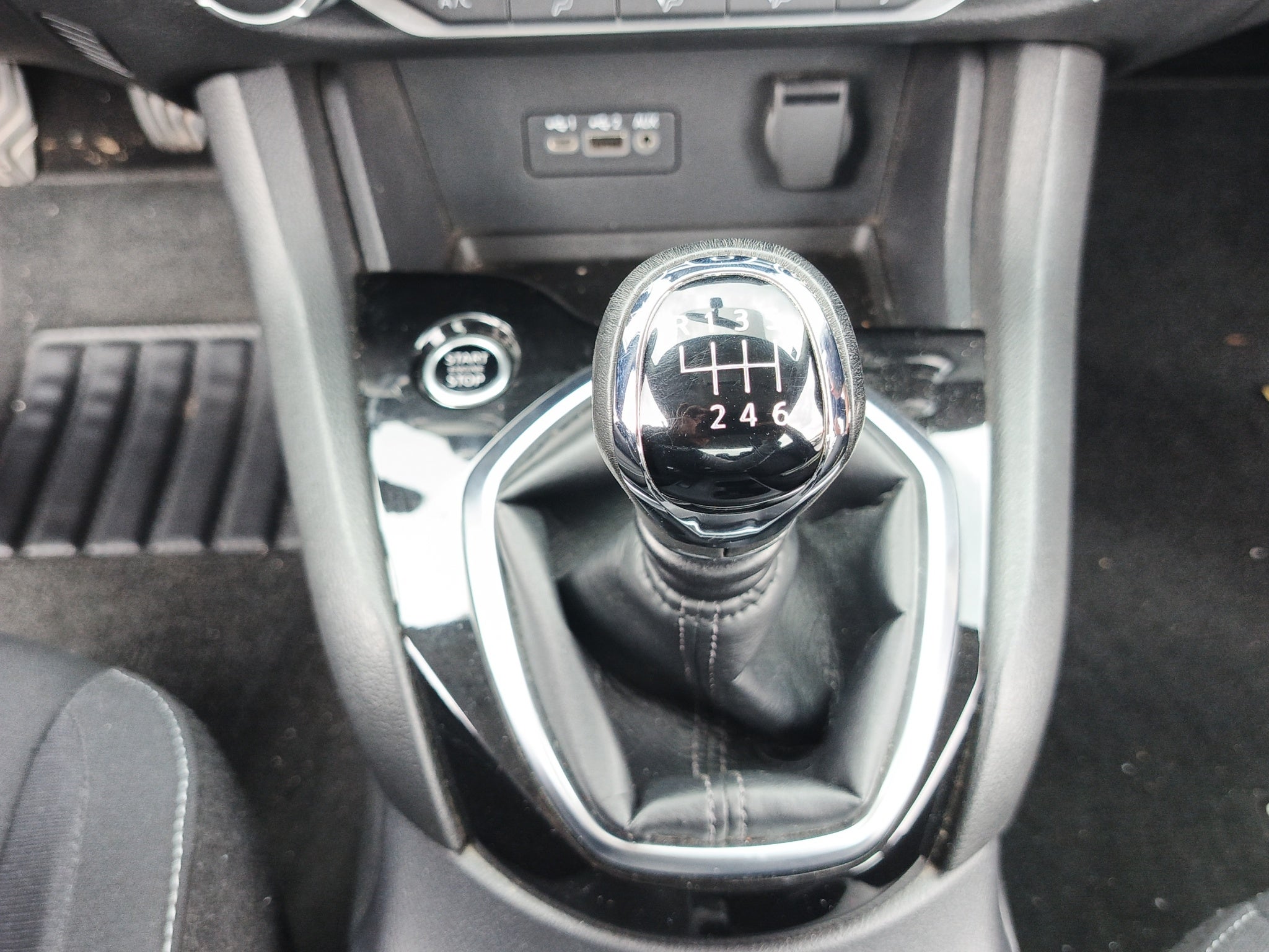 2023 Nissan SENTRA 4 PTS ADVANCE TA AAC F NIEBLA RA-16