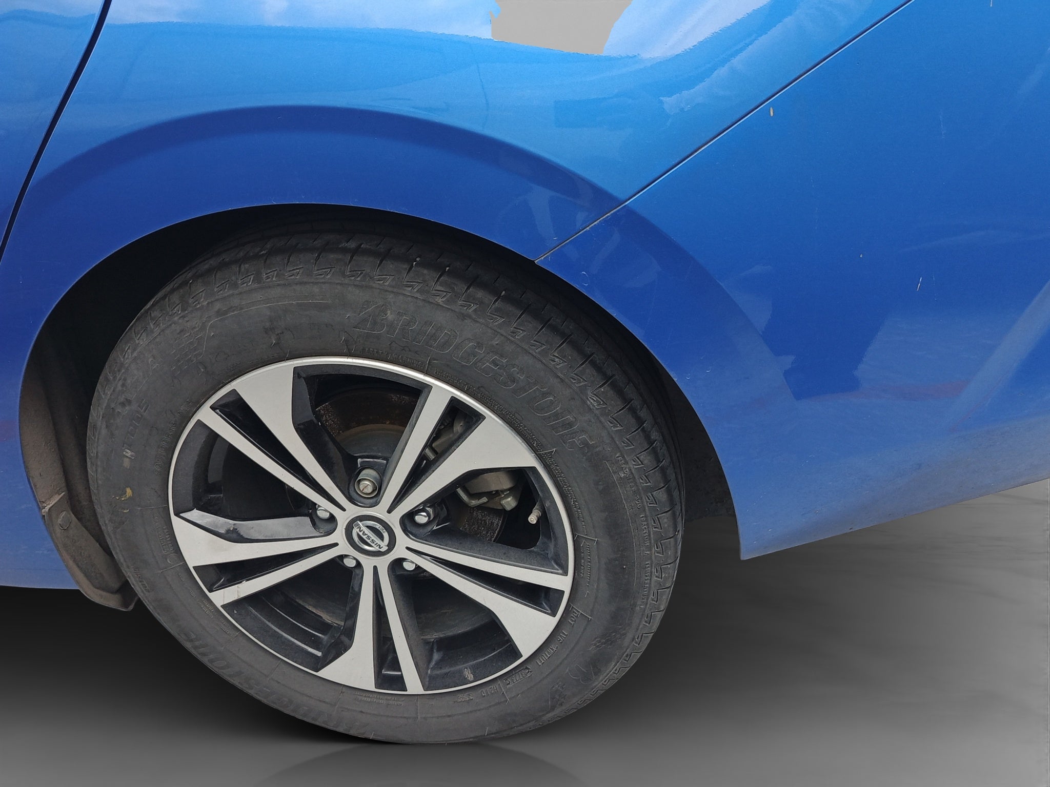 2023 Nissan SENTRA 4 PTS ADVANCE TA AAC F NIEBLA RA-16