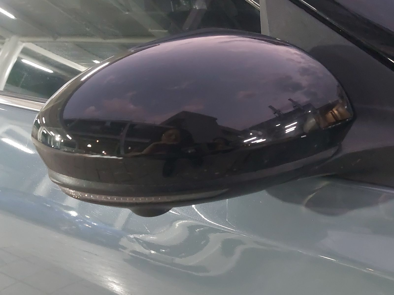 2024 Nissan SENTRA 4P SR BI-TONO L42.0 AUT