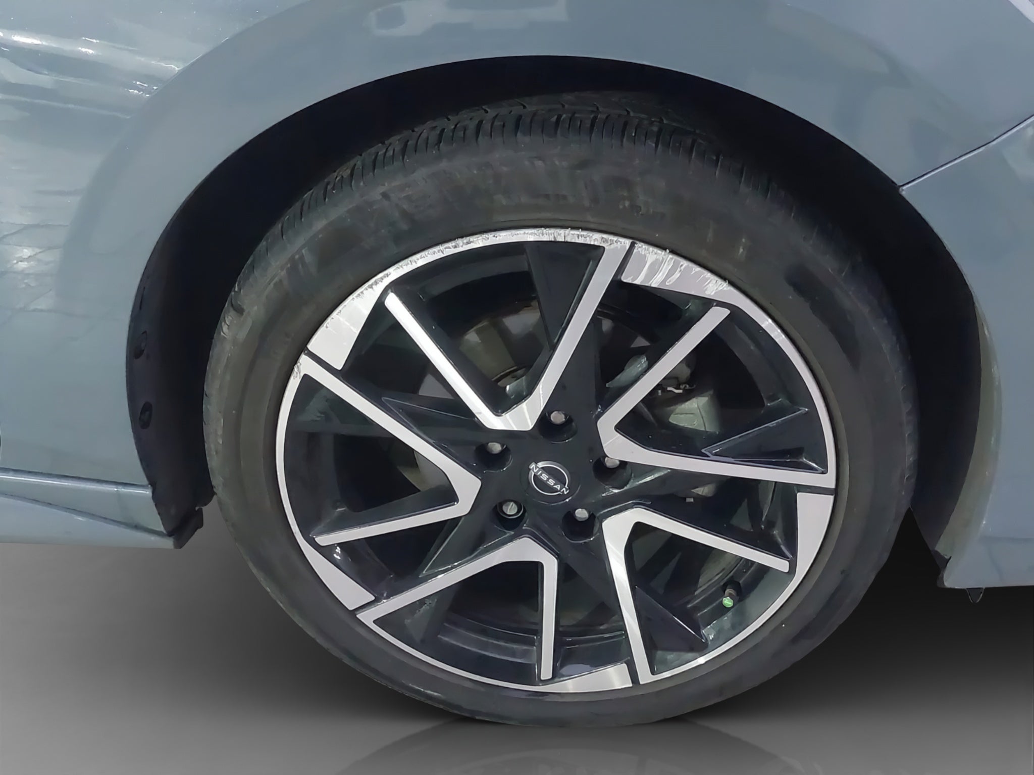 2024 Nissan SENTRA 4P SR BI-TONO L42.0 AUT