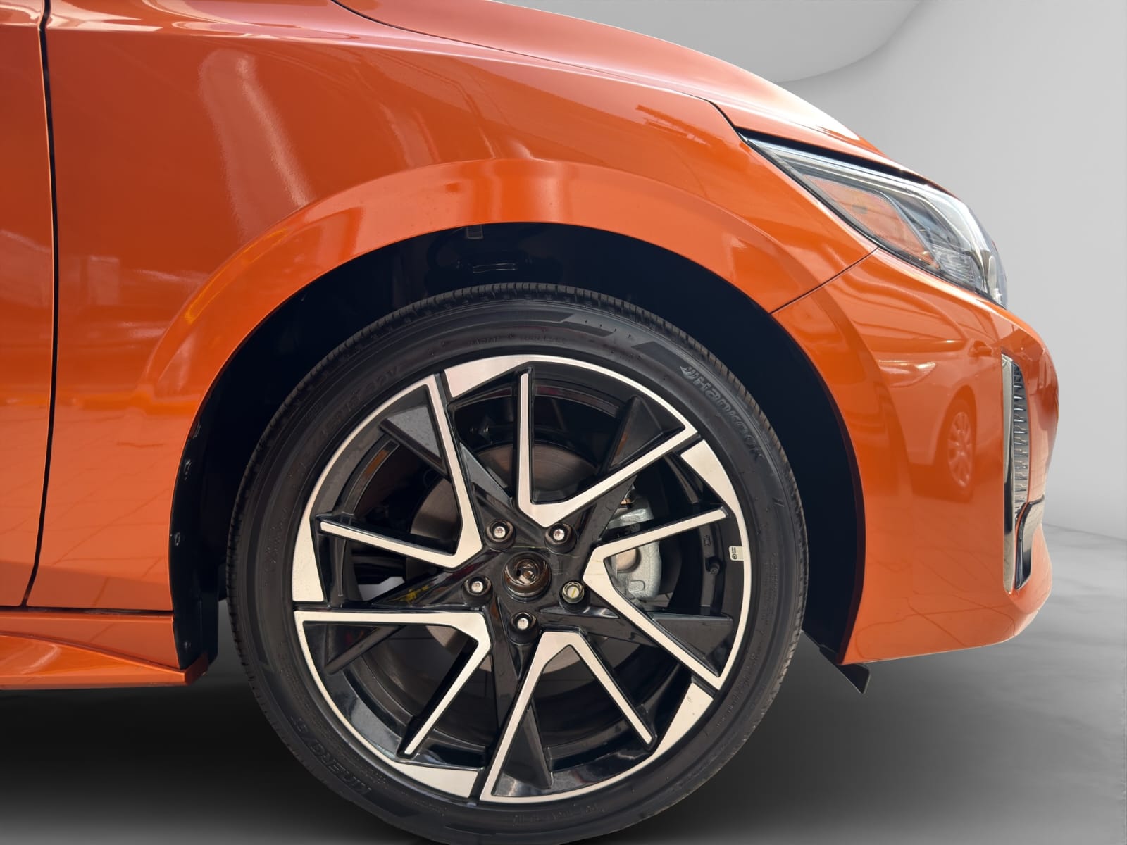 2025 Nissan SENTRA 4P SR L42.0 AUT