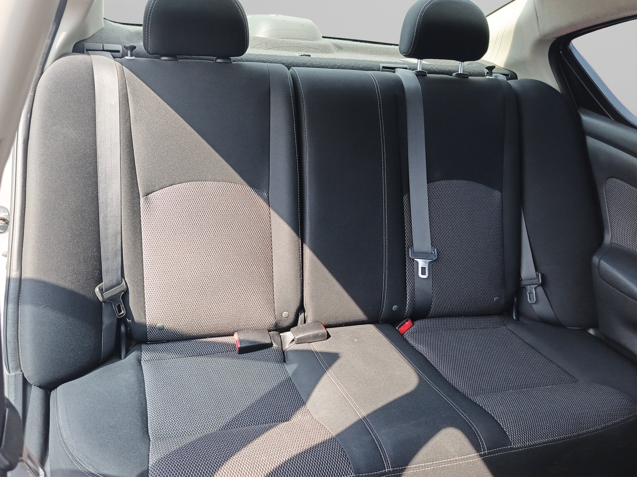 2014 Nissan VERSA 4 PTS ADVANCE TA AAC VE F NIEBLA RA-15