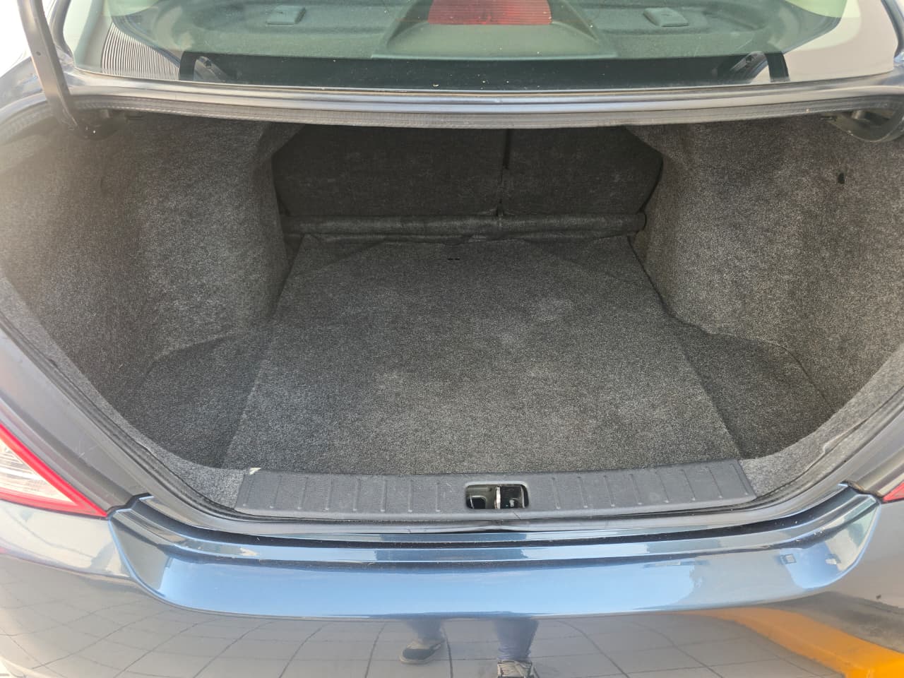 2015 Nissan VERSA 4 PTS EXCLUSIVE TA AAC VE PIEL GPS F NIEBLA RA-15