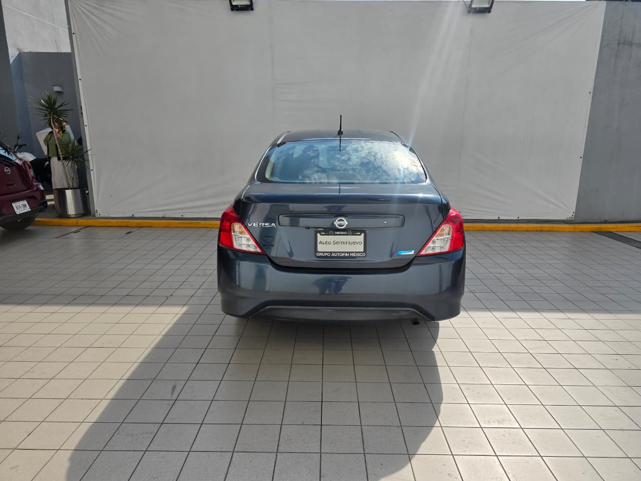 2015 Nissan VERSA 4 PTS EXCLUSIVE TA AAC VE PIEL GPS F NIEBLA RA-15