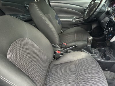 2017 Nissan VERSA 4 PTS ADVANCE TA AAC VE F NIEBLA RA-15