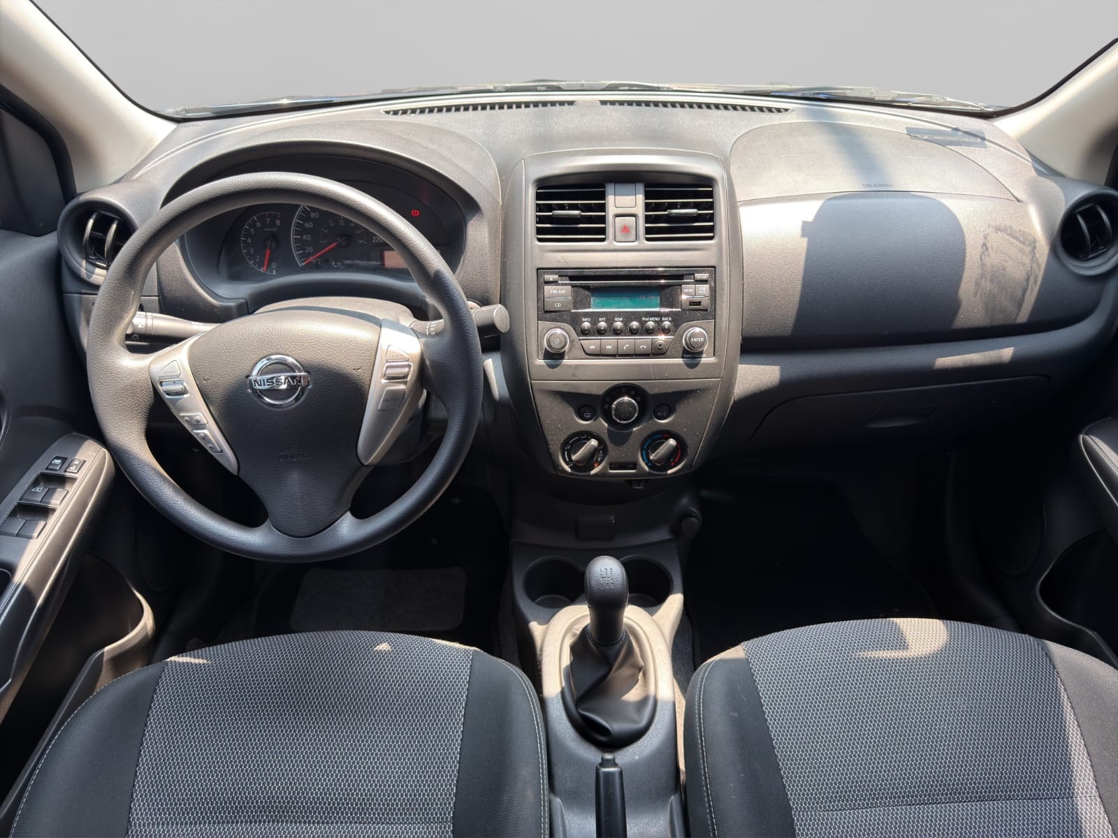 2018 Nissan VERSA 4 PTS SENSE TA AAC VE