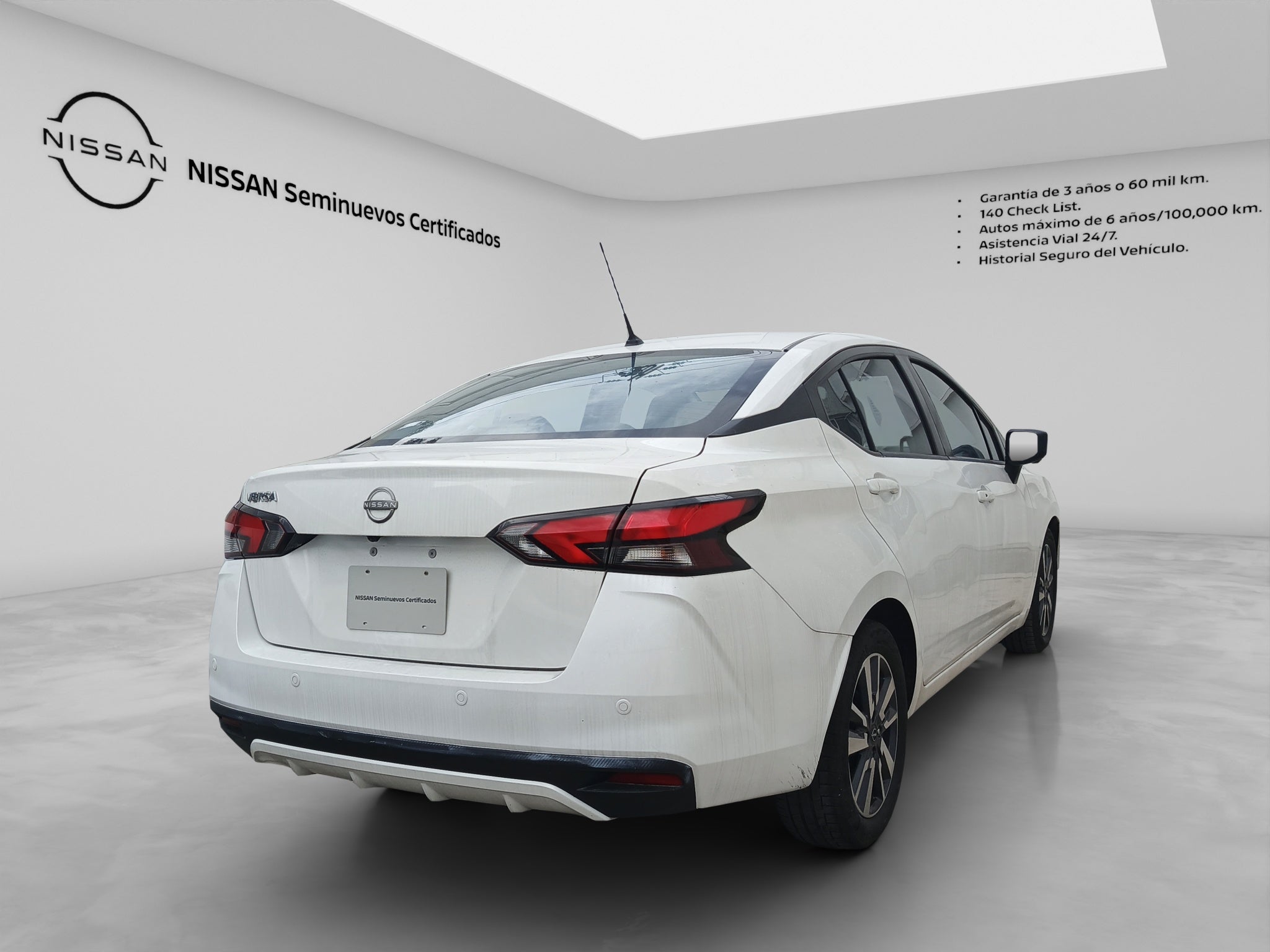 2023 Nissan VERSA 4P ADVANCE L41.6 AUT