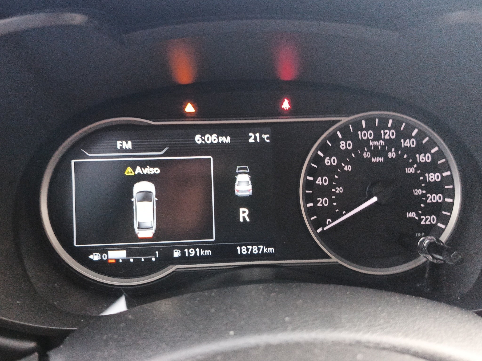 2025 Nissan VERSA 4P SR L41.6 AUT