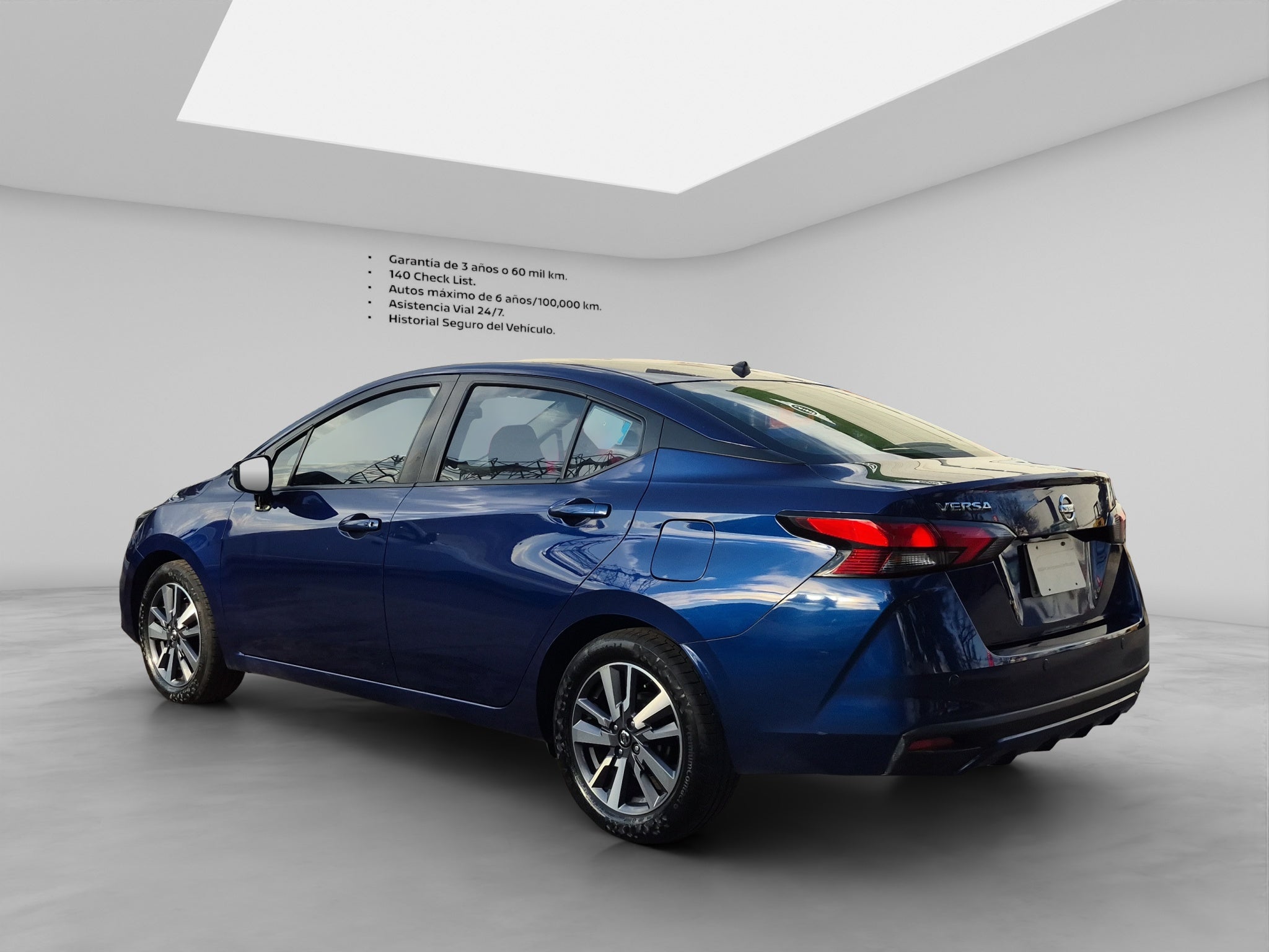 2021 Nissan VERSA 4 PTS ADVANCE TM5 AAC VE F NIEBLA RA-16