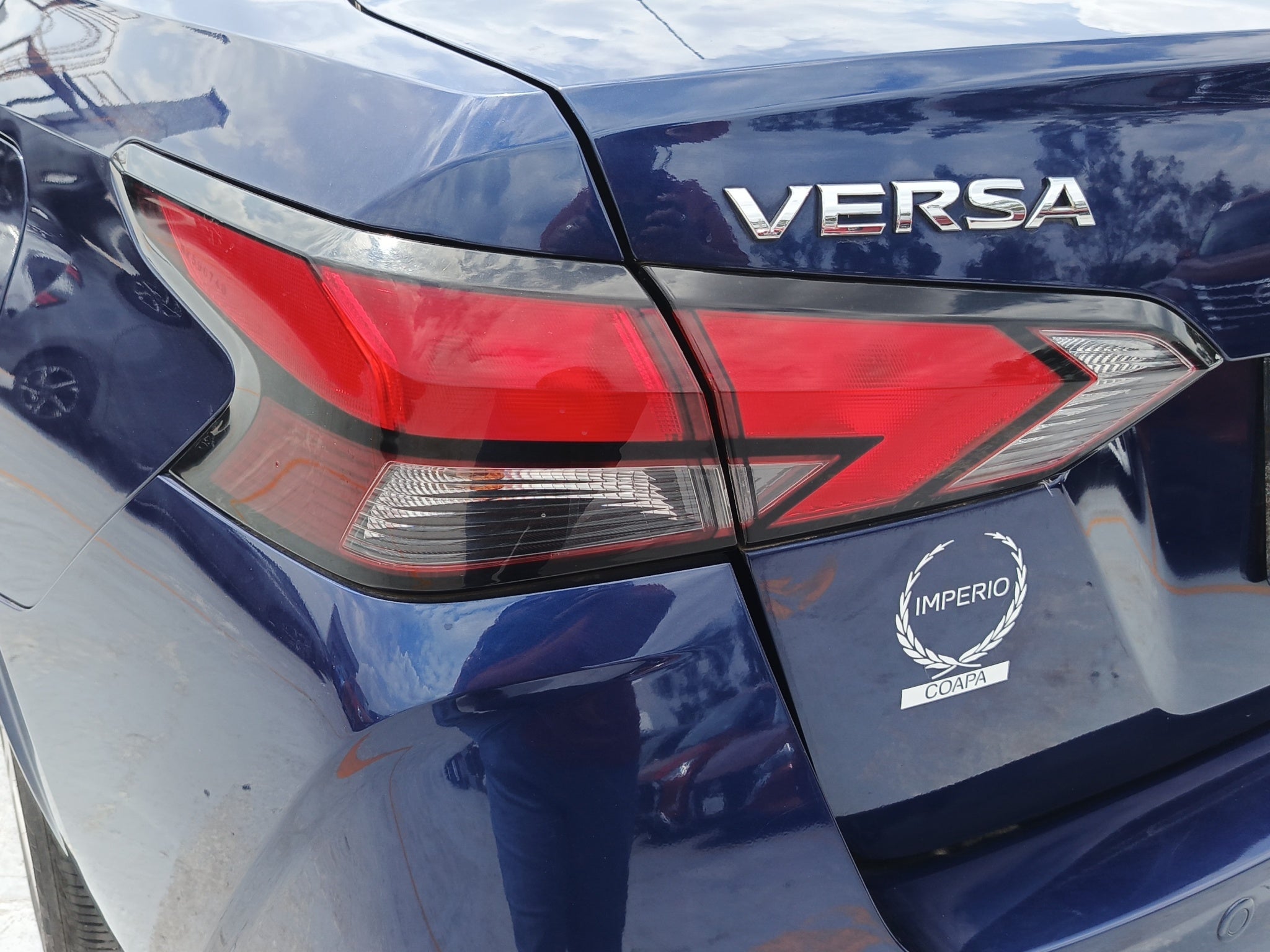 2024 Nissan VERSA 4P SENSE L41.6 AUT
