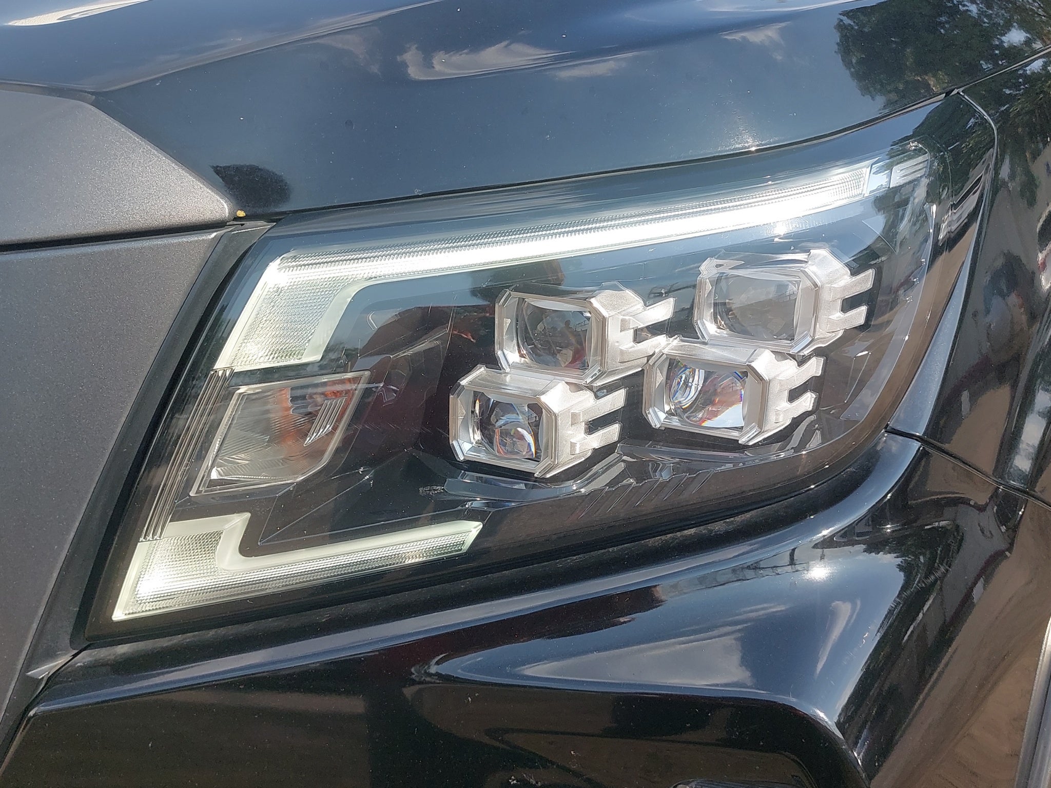 2023 Nissan FRONTIER 4P PRO-4X L42.5 AUT 4X4
