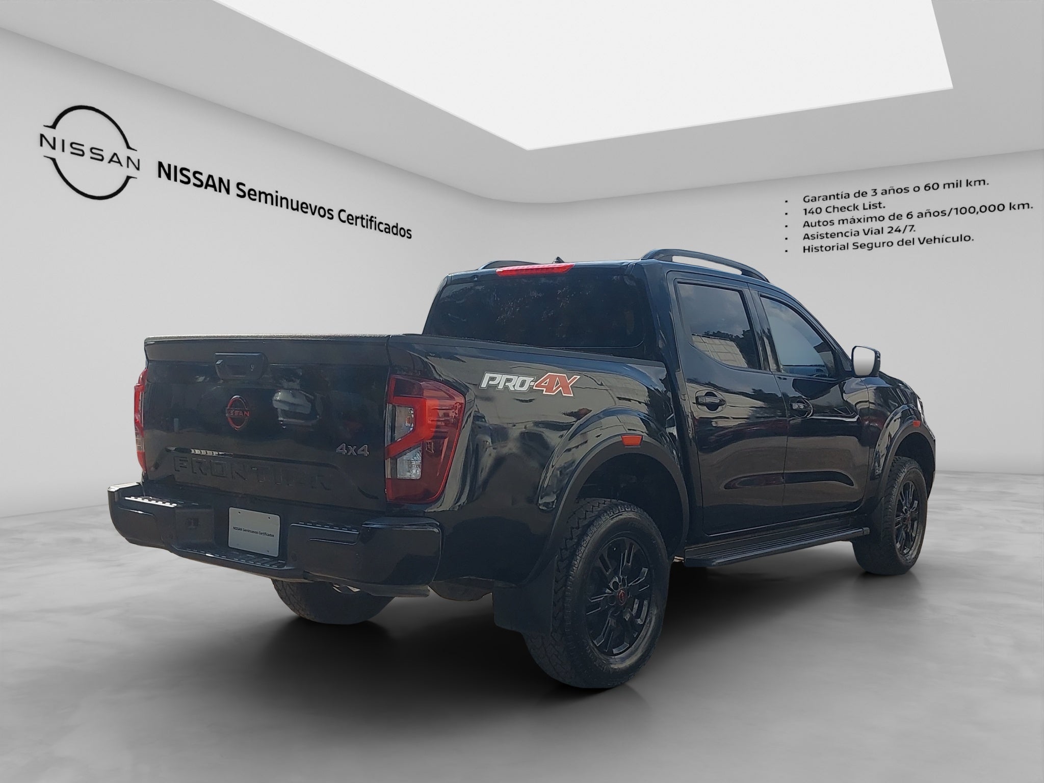 2023 Nissan FRONTIER 4P PRO-4X L42.5 AUT 4X4
