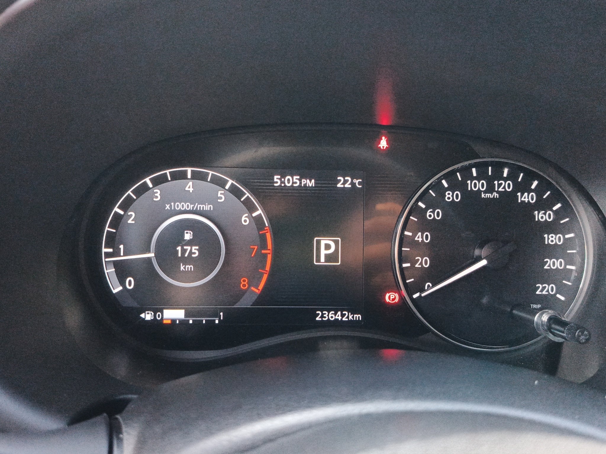 2023 Nissan KICKS 5 PTS E-POWER EXCLUSIVE ELECTA PIEL RA-17