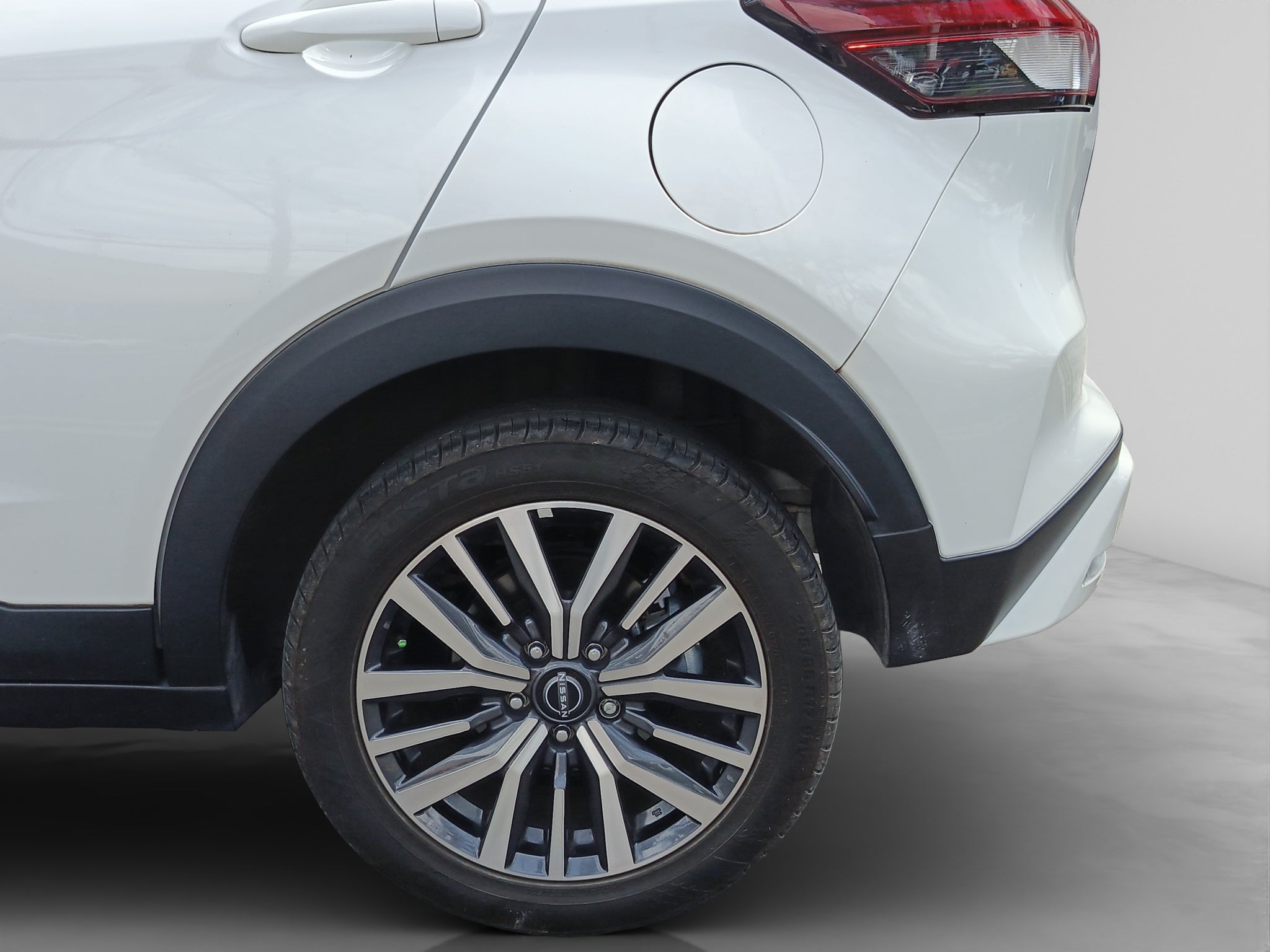 2023 Nissan KICKS 5 PTS E-POWER EXCLUSIVE ELECTA PIEL RA-17