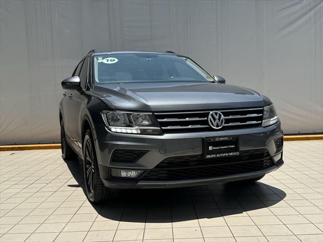 2019 Volkswagen TIGUAN 5 PTS COMFORTLINE 14T DSG PIEL CAMARA REVERSA F NIEBLA RA-17