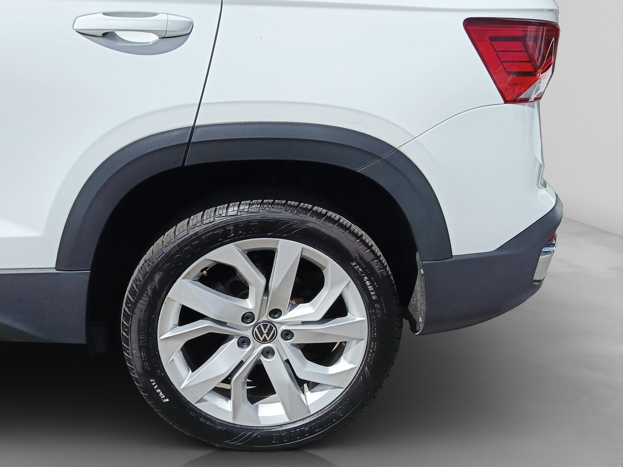 2024 Volkswagen TAOS 5P COMFORTLINE L41.4T AUT