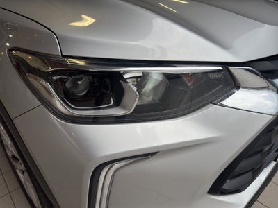 2023 Chevrolet TRACKER D 5 PTS PREMIER 12T TA F LED PIEL TP RA-17 BITONO