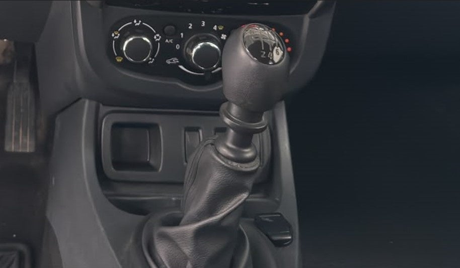 2024 Nissan SENTRA 4P SR BI-TONO L42.0 AUT