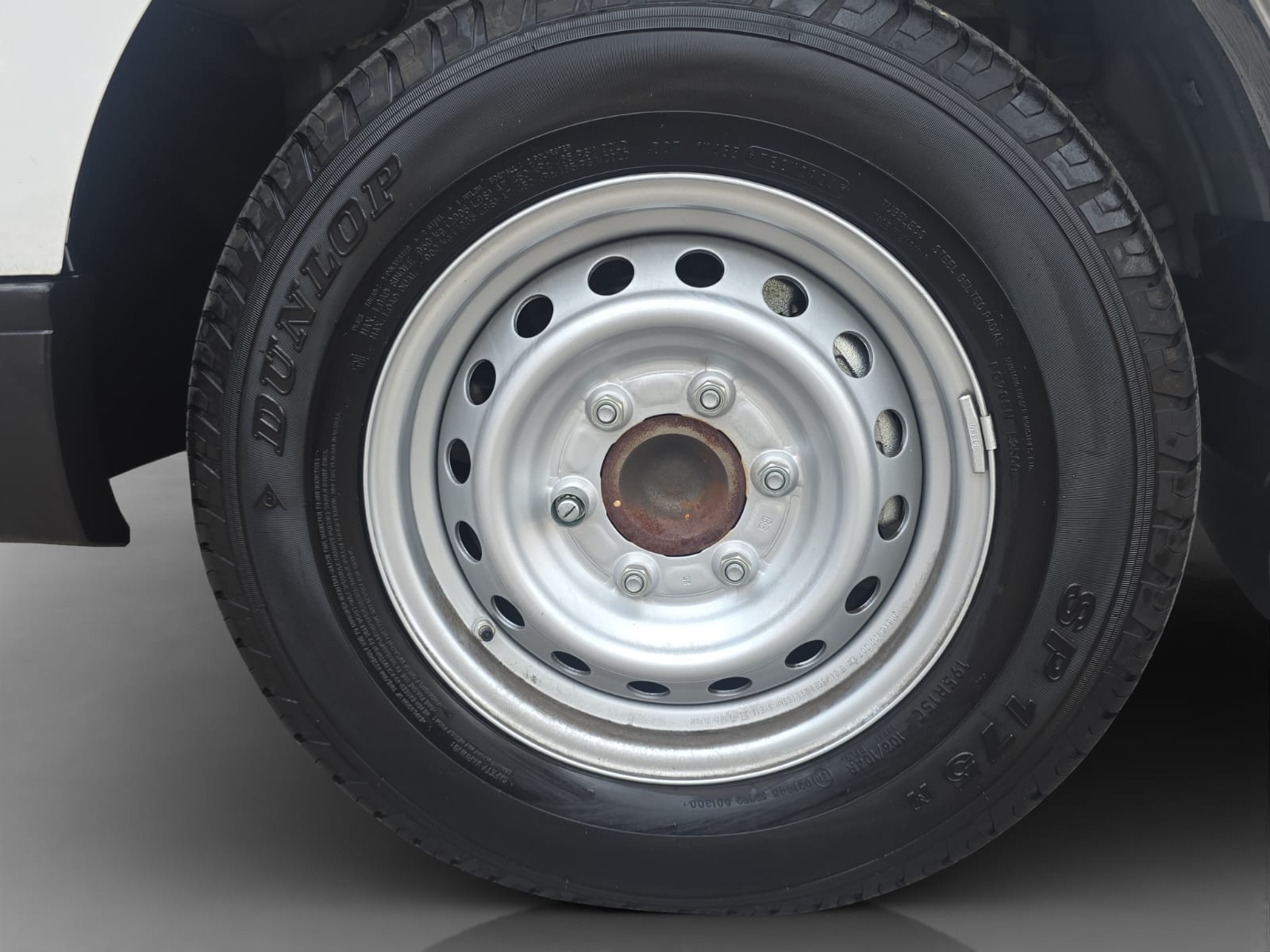 2024 Nissan URVAN 4P AMPLIA L42.5 MAN