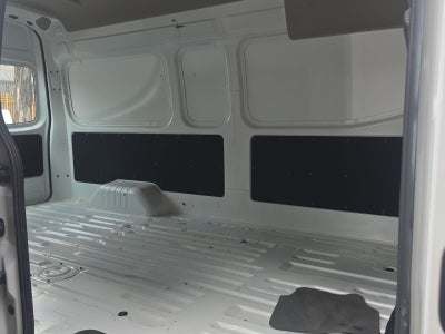 2024 Nissan URVAN 4P AMPLIA L42.5 MAN