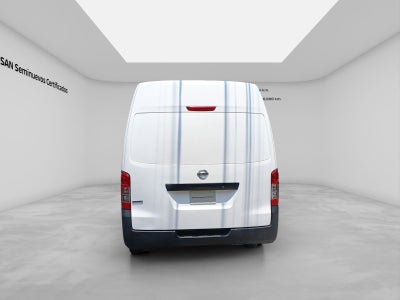2022 Nissan URVAN 4 PTS AMPLIA VENTANAS TM5