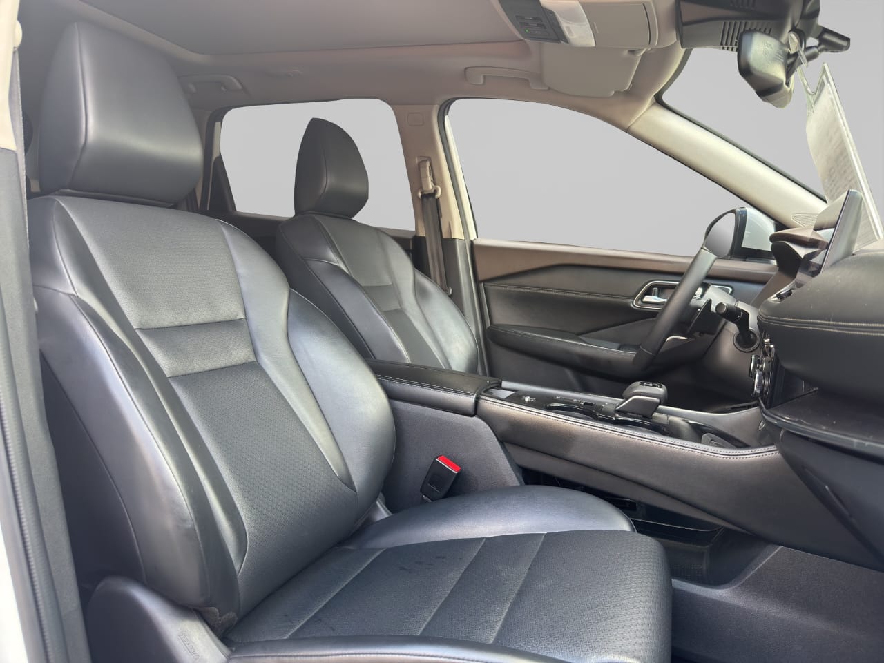 2023 Nissan X-TRAIL PLATINUM 2 FILAS