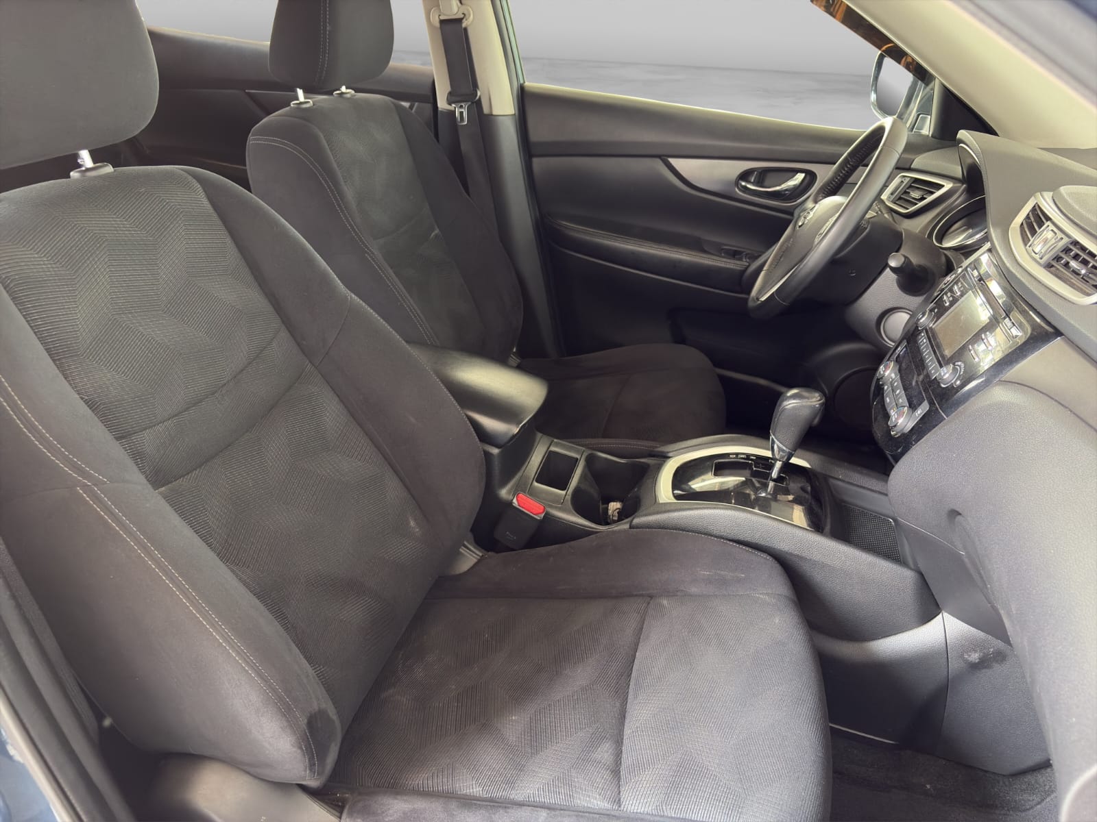 2016 Nissan X-TRAIL 5 PTS ADVANCE CVT CD QC 7 PAS RA-18