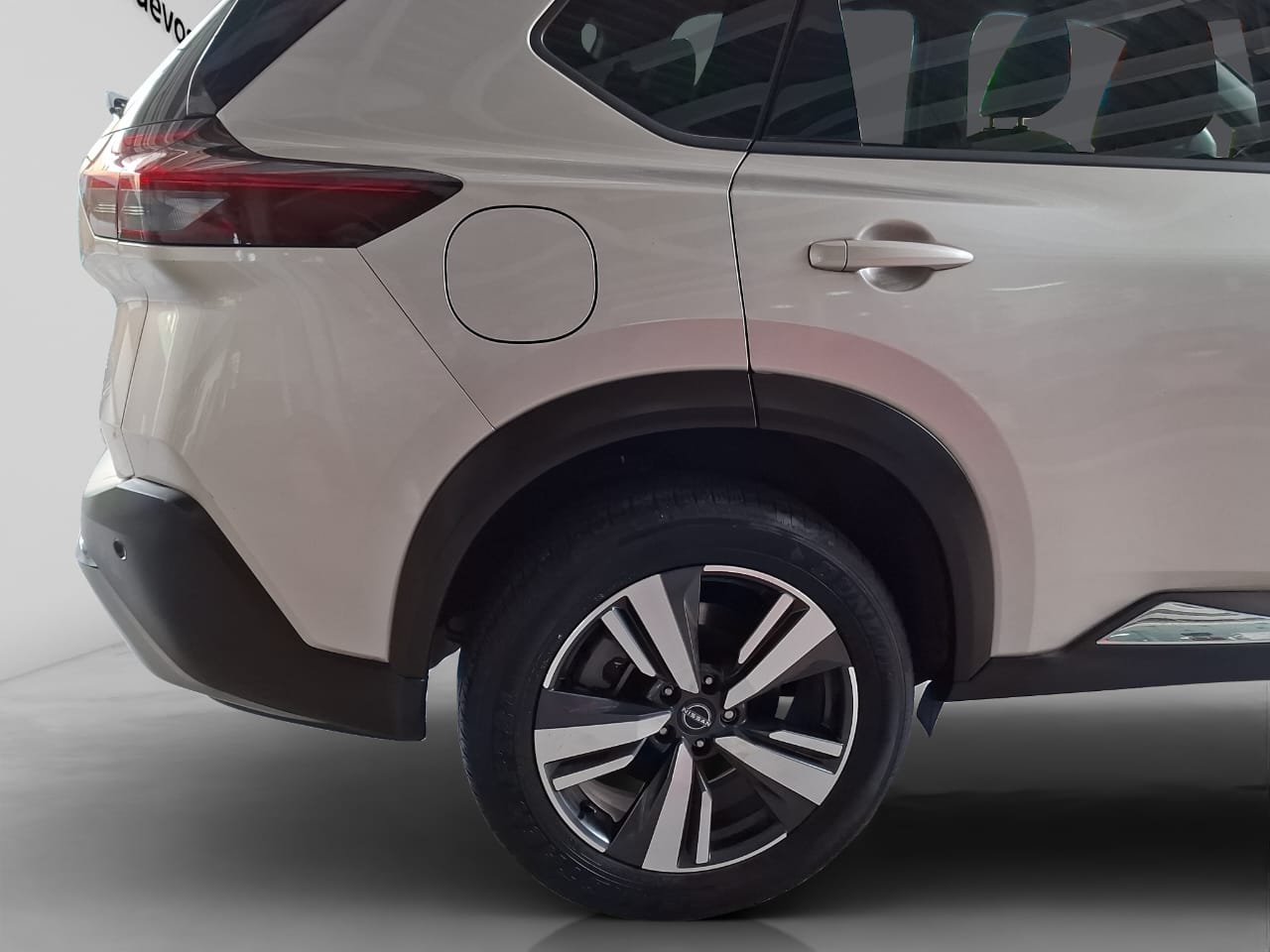 2025 Nissan X-TRAIL 5P PLATINUM E.POWER HEV L31.5 AUT