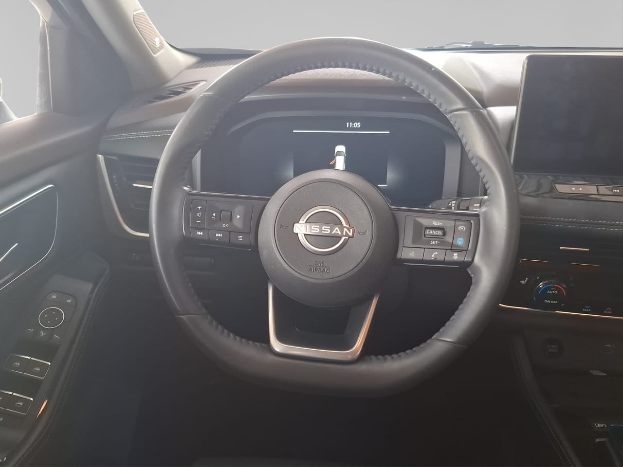 2026 Nissan X-TRAIL 5P PLATINUM E.POWER HEV L31.5 AUT