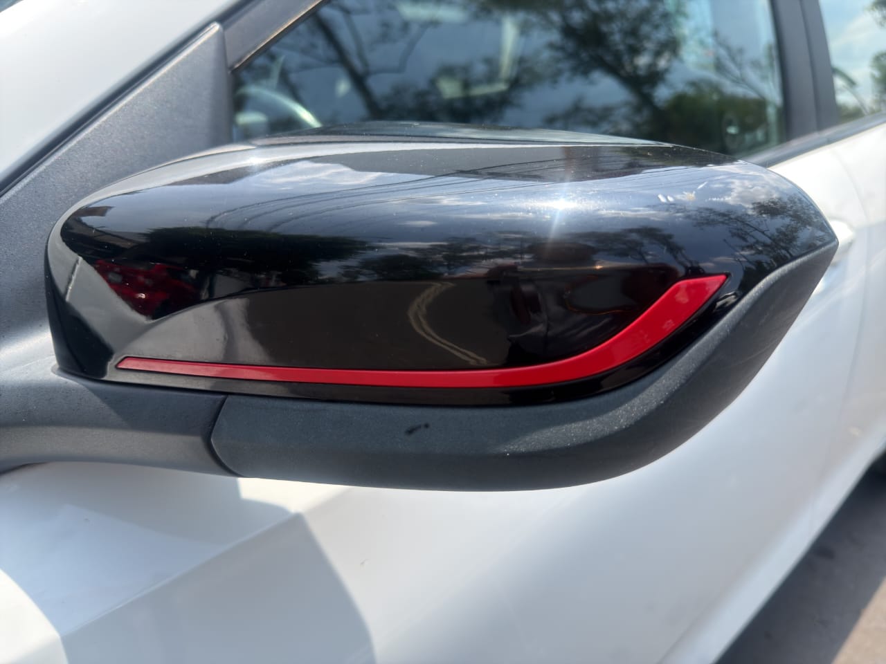 2023 Chevrolet ONIX 4 PTS PREMIER RED LINE 10T TA AAC AUT BA VE F LED QC RA-16