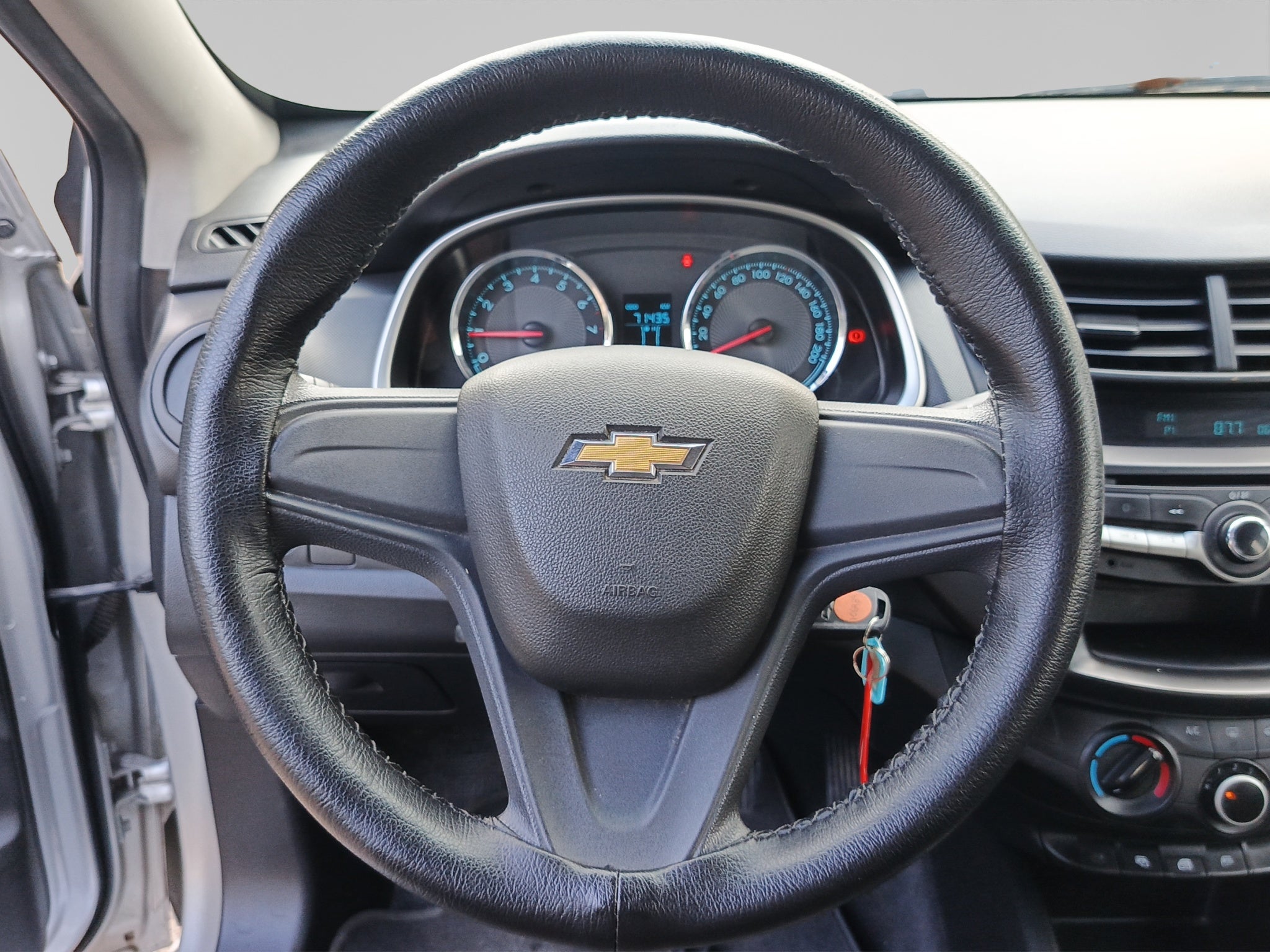 2020 Chevrolet AVEO 4 PTS LS TA AAC R-14