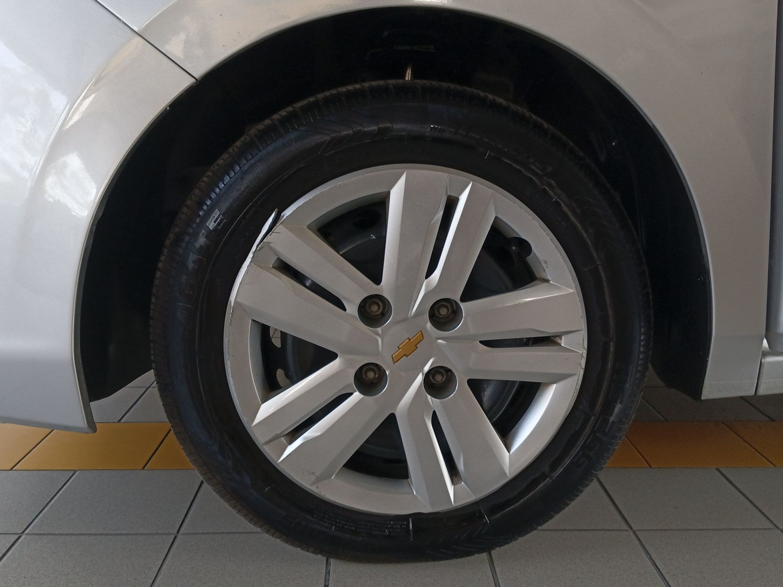 2024 Chevrolet AVEO 4P LS L41.5 MAN