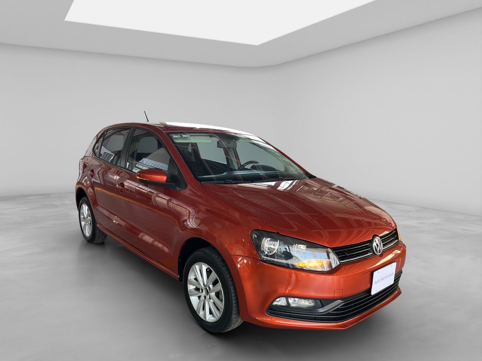 2016 Volkswagen POLO 5 PTS HB 16L TM5 RA-15