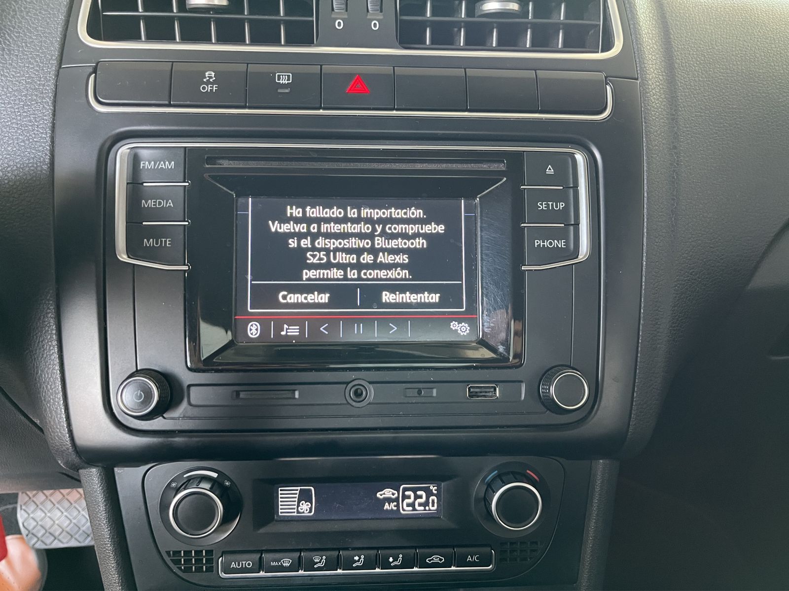 2016 Volkswagen POLO 5 PTS HB 16L TM5 RA-15