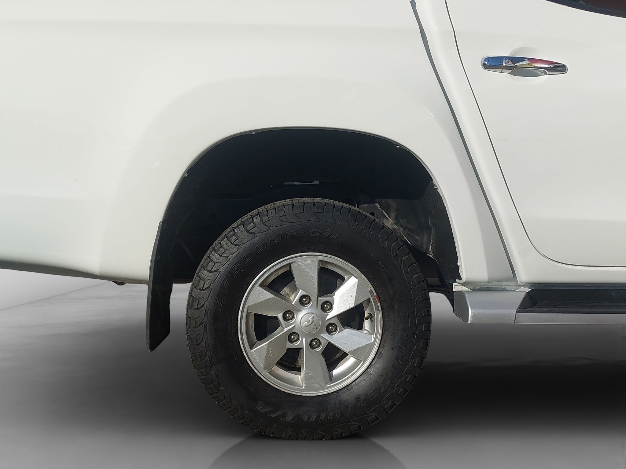 2020 Mitsubishi L200 4 PTS GLX CABINA DOBLE 24L TM5