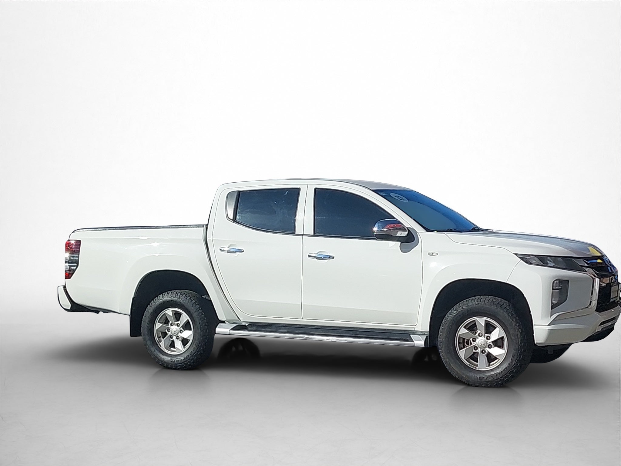 2020 Mitsubishi L200 4 PTS GLX CABINA DOBLE 24L TM5