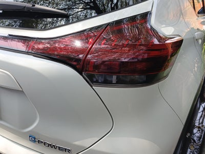 2023 Nissan KICKS 5 PTS E-POWER PLATINUM ELECTA PIEL ADAS RA-17