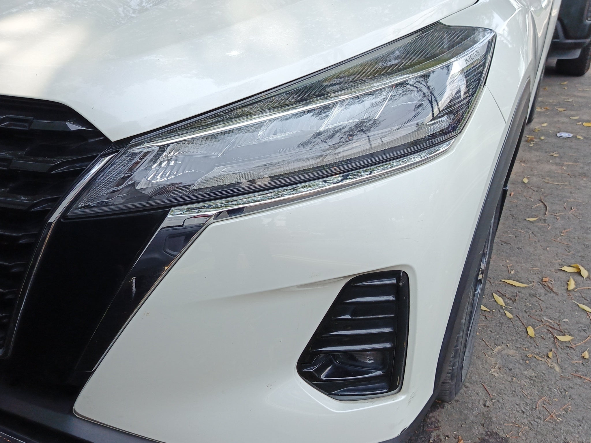 2023 Nissan KICKS 5 PTS E-POWER PLATINUM ELECTA PIEL ADAS RA-17