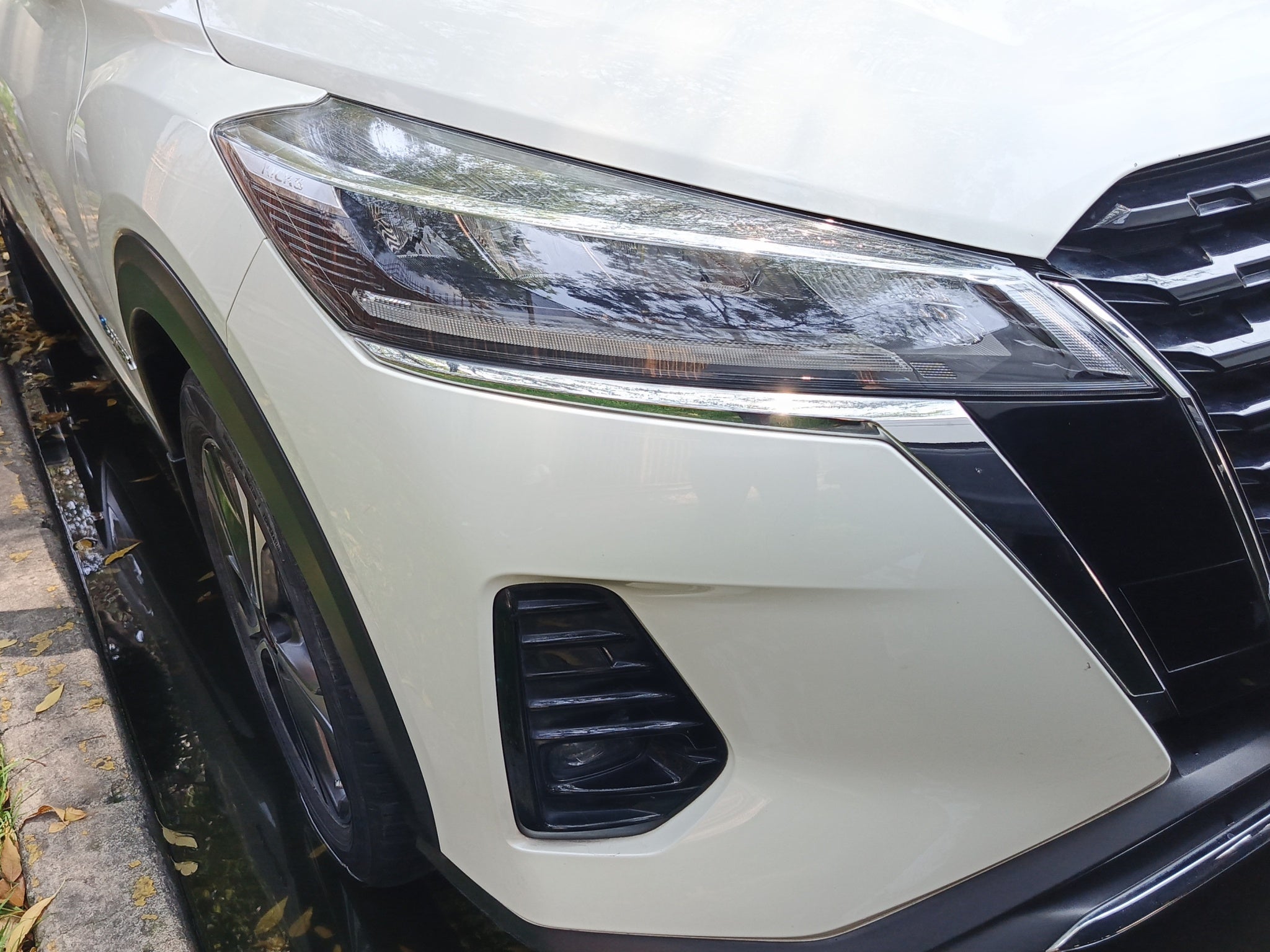2023 Nissan KICKS 5 PTS E-POWER PLATINUM ELECTA PIEL ADAS RA-17