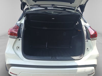 2023 Nissan KICKS 5 PTS E-POWER PLATINUM ELECTA PIEL ADAS RA-17