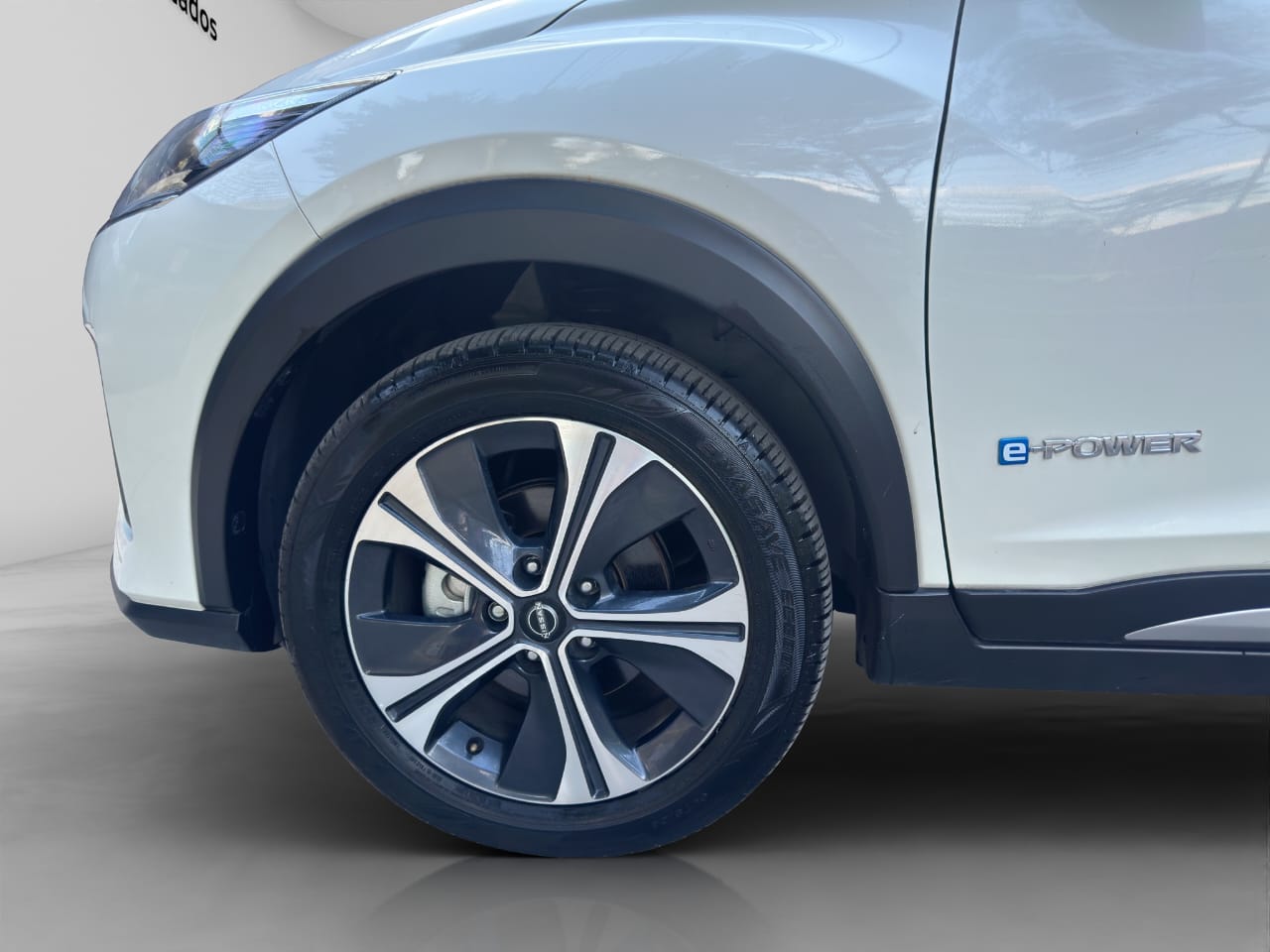 2024 Nissan KICKS 5P PLATINUM E-POWER HEV L31.2 AUT