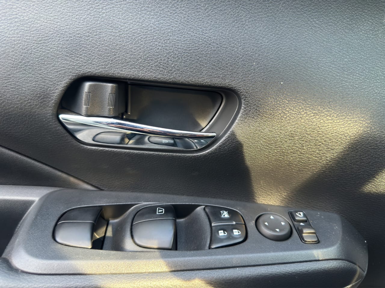 2024 Nissan KICKS 5P PLATINUM E-POWER HEV L31.2 AUT